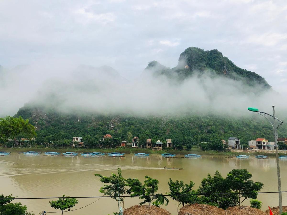 Applebee'S Homestay Phong Nha Zewnętrze zdjęcie